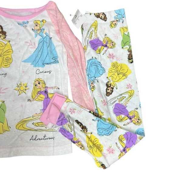 NEW Disney Princess Pajama Set Long Sleeve Top and Pants Girls Size 3T - Picture 4 of 5